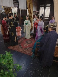 Episode 28 - Game of Crowns