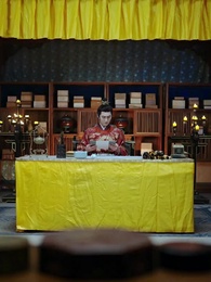 風に散る花、血染めの袖 - Episode 47