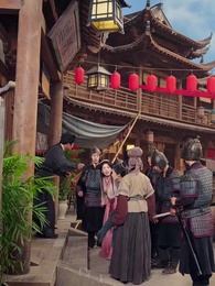 Episodio 9 - Susurros de Amor en la Corona