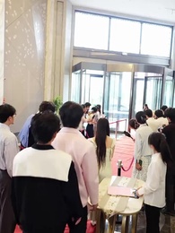 بصوت ابنتي، أَقلب مجرى حياتِي - Episode 23