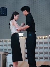 Episode 43 - The 101st Divorce: Her Final Farewell