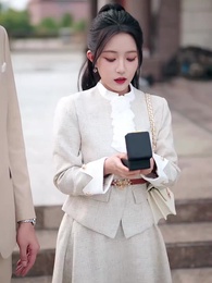 Protegida por el hombre más temido - Episode 62