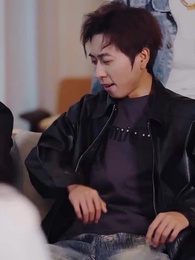 Episode 32 - My Dad's the Business Tycoon