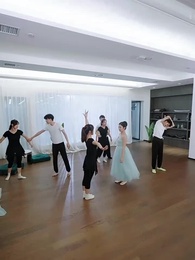 ตอนที่ 48 - ก้าวใหม่บนปลายเท้า