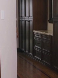 隱藏富豪的火辣婚姻 - Episode 56