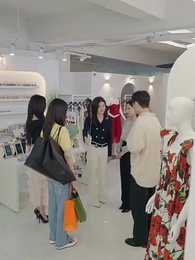 Episode 37 - [Dubbed]Return of the Heiress