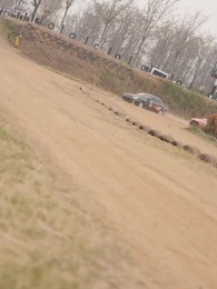 الحلقة 58 - أنا، أقود سيارة أجرة منذ سنوات، فما المشكلة إذا كنتُ أفضل قليلاً؟