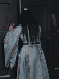 Episode 29 - Empress Reborn: My Servant