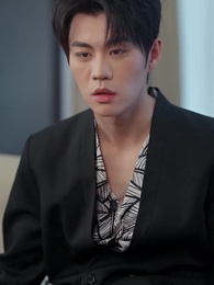 الحلقة 35 - السيدة الماهرة، سلمان الراشدي يبكي مجدداً