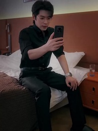 الحلقة 25 - السيدة الماهرة، سلمان الراشدي يبكي مجدداً