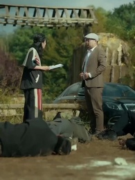 L'Héritière du Village des Méchants - Episode 2