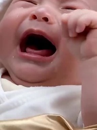 第2集 - 長恨朱門月半明