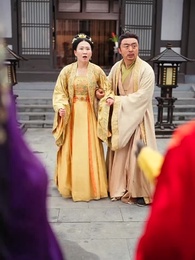 桃花戰馬錦徵裙 - Episode 95