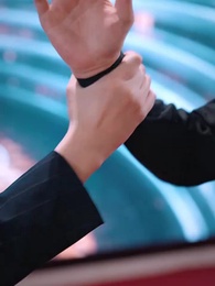 Bölüm 44 - Gücün ve Aşkın Arasında