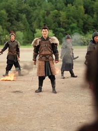 第66集 - 桃花戰馬錦徵裙