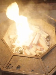 攻入皇城後，她叫我撤軍 - Episode 4