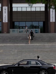 不與梨花同夢 - Episode 2