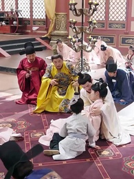 Episodio 34 - ¡Abuelo Emperador, Prepárate!