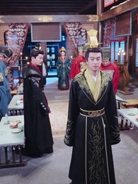 玲瓏怒火踏山河 - Episode 42