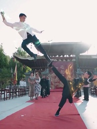 الحلقة 11 - بعد خروج السجن كنت مجنونا لابنتي[مدبلج]