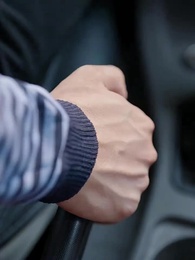 Episodio 11 - Amore a Prima Vista: Il Patto del Milionario