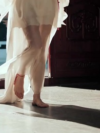 แผนร้ายชิงบัลลังก์หงส์ - Episode 4