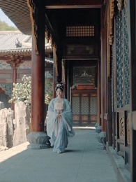 Love's Flight, Palace's Cage - Episode 22