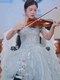 32화 - 다시 태어난 오른팔