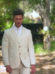 Episodio 3 - La Compagna del Re Alpha