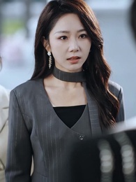 與前夫離婚後，她反手和死對頭領證了 - Episode 4