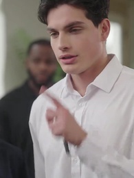 بعد أَن أَشترِي حيوانا منوِيا من مليارِير - Episode 24