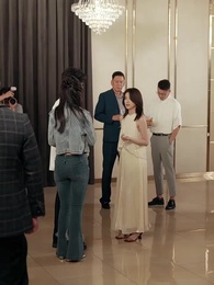 Bölüm 34 - Işıklar Altında Dönmeyen Aşk