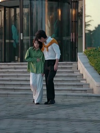 Işıklar Altında Dönmeyen Aşk - Episode 45