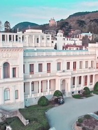 الحلقة 59 - طليقي الملياردير لا يتركني