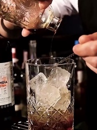 [مدبلج]مطاردة زوجتي التي رفضتني - Episode 18