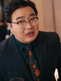 Khi Sếp Nữ Phải Lòng Bảo Vệ - Episode 9