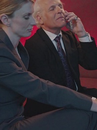 الحلقة 33 - الرئيسة السرية