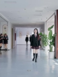 第39集 - 誤入貴族學校，她只想搞錢