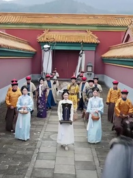 Épisode 27 - L’Amour enchaîné au trône