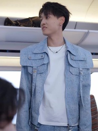 لقاء عرضيٌ في قطار السرعة - Episode 9