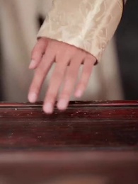 L’Amour enchaîné au trône - Episode 21