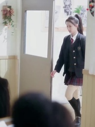 第38集 - 誤入貴族學校，她只想搞錢