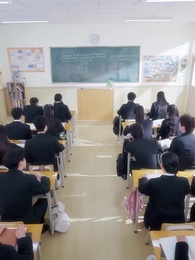 誤入貴族學校,她只想搞錢 - Episode 17