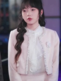 誤入貴族學校，她只想搞錢 - Episode 63