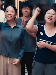 ประธานลี่ตามจีบ ภรรยาผู้พิชิตทุกสิ่ง - Episode 13