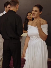 الحلقة 76 - [مدبلج]عاملة النظافة، الرئيسة الحقيقية