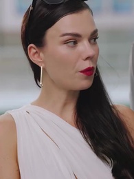 [مدبلج]عاملة النظافة، الرئيسة الحقيقية - Episode 53