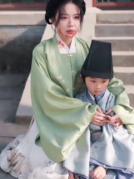 [더빙 버전]꽃 피는 계절에 경성을 뒤흔들다 - Episode 17