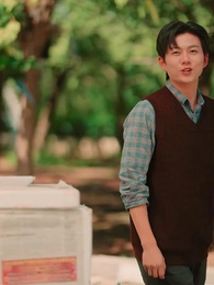 الحلقة 9 - عودة إِلى التسعينات: من الفقر إلى الثَراء والحرية