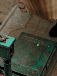 الحلقة 31 - عودة إِلى التسعينات: من الفقر إلى الثَراء والحرية